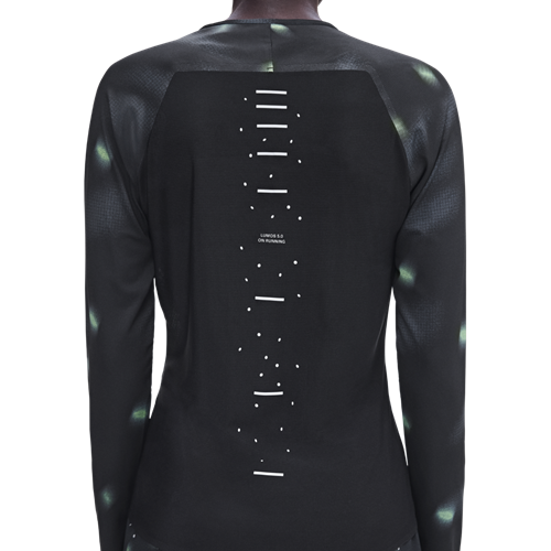On Performance Long-T Lumos Damen – Bild 3